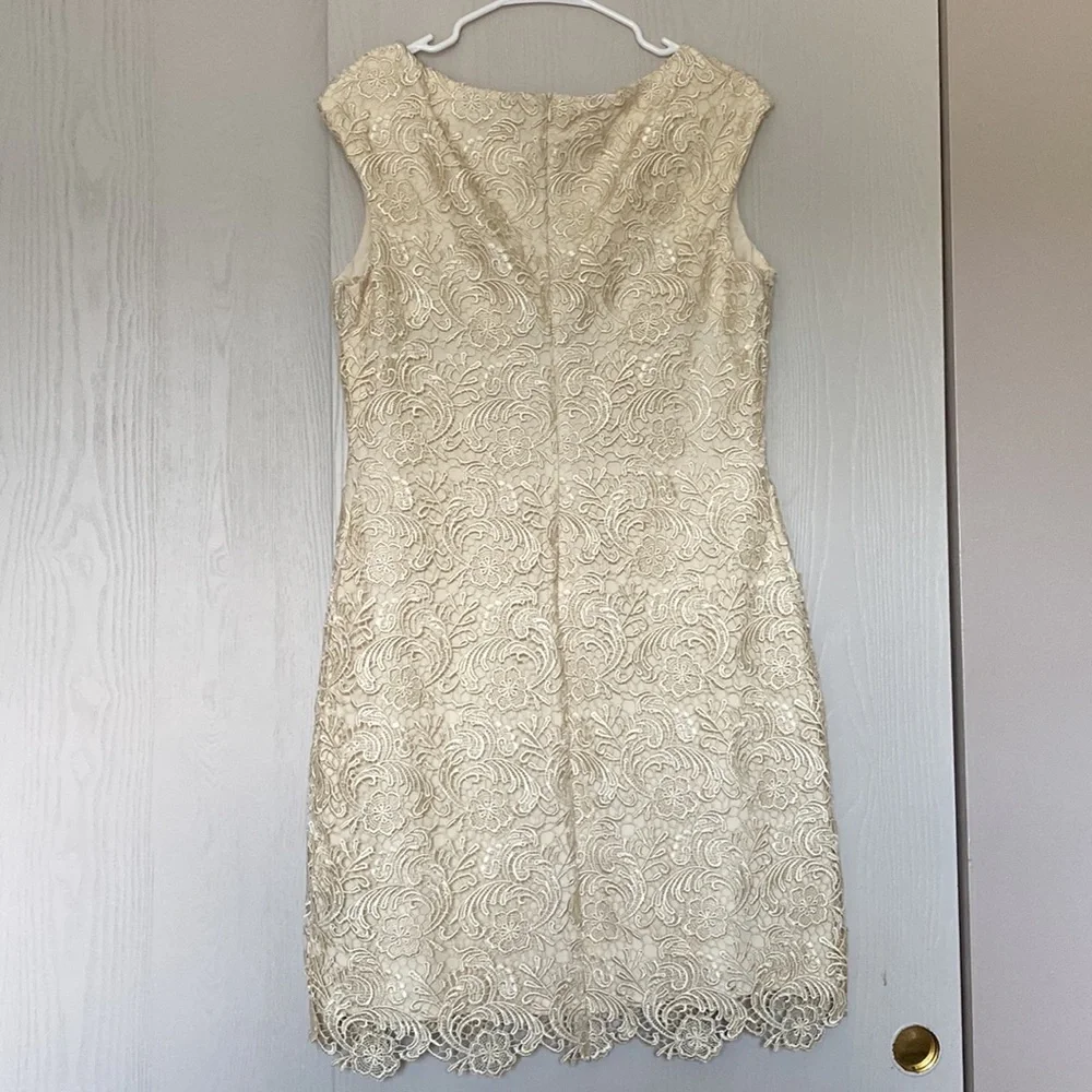 LAUREN Ralph evening Lace Dress - Picture 2 of 3